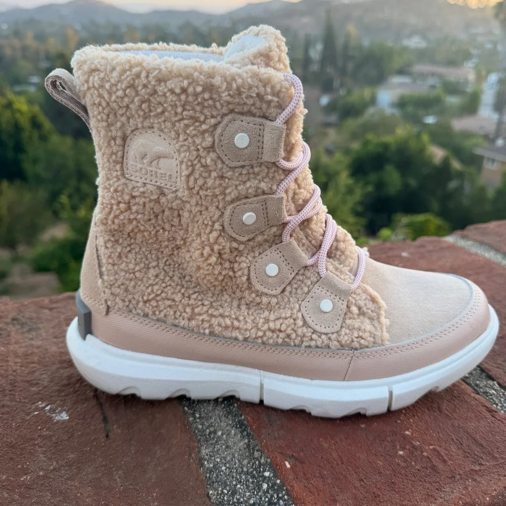 Sorel excellent only